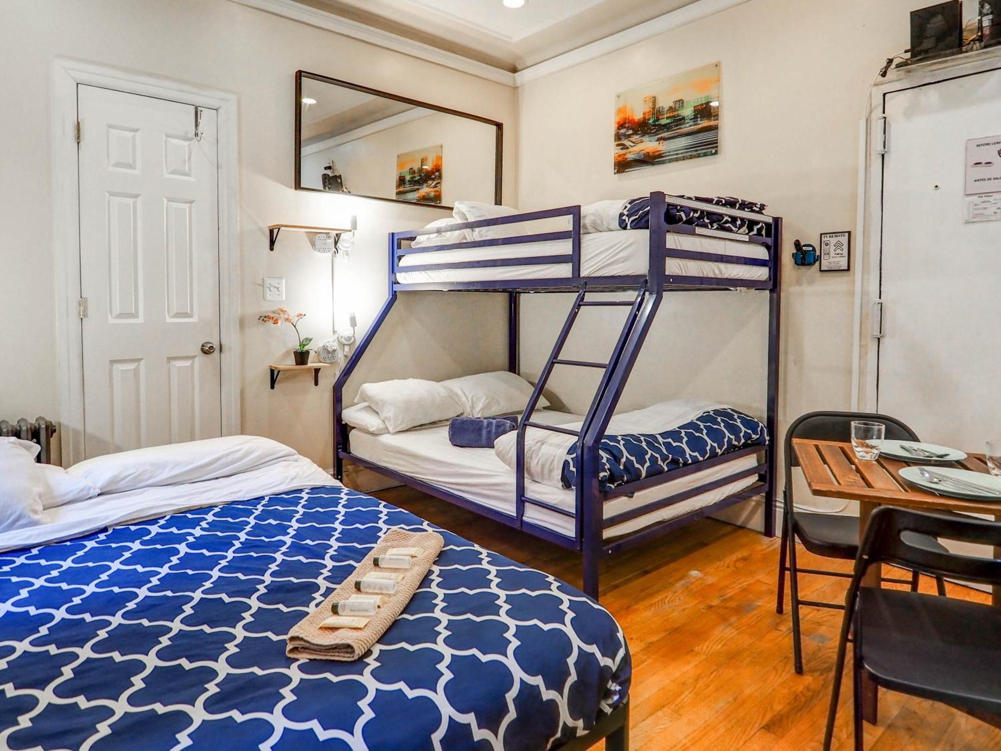 Metropolitan Manhattan Apartment New York