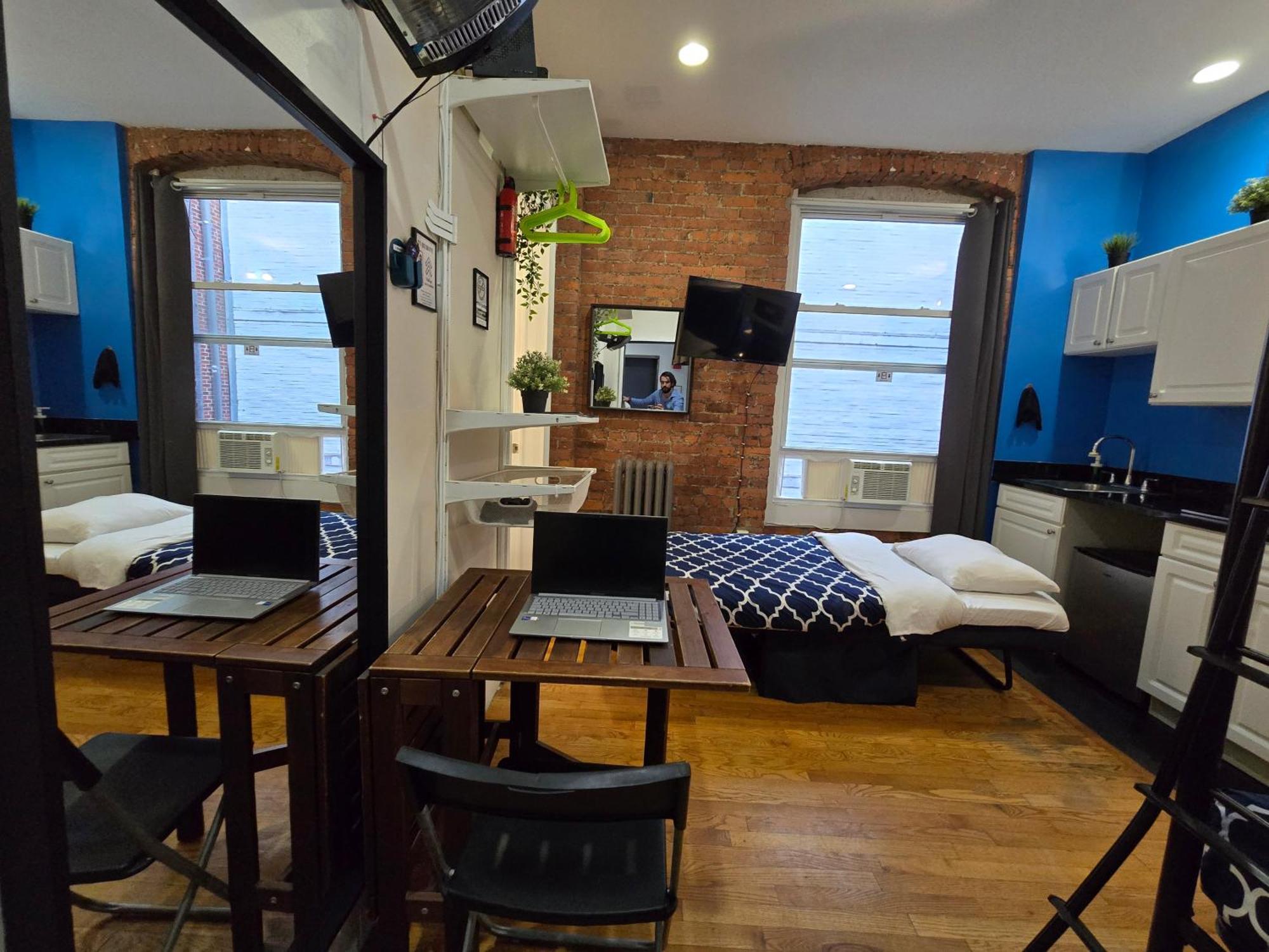 Apartment Metropolitan Manhattan New York